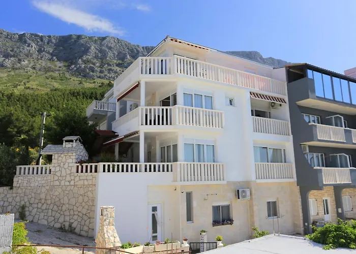 Apartments By The Sea Lokva Rogoznica, Omis - 13226