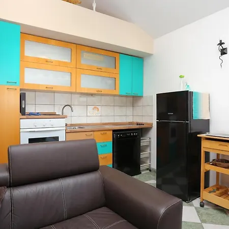 Apartments By The Sea Lokva Rogoznica, Omis - 13226 Zewnętrze zdjęcie