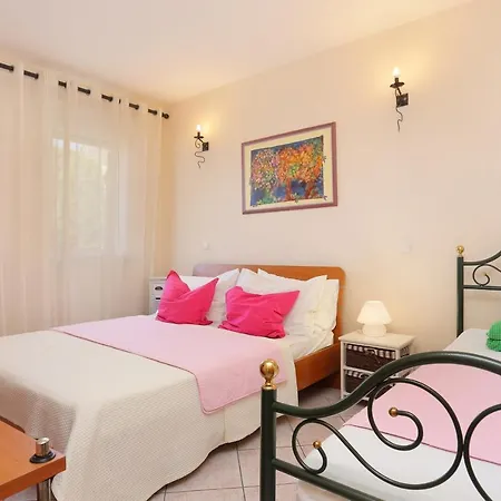 Apartments By The Sea Lokva Rogoznica, Omis - 13226 Zewnętrze zdjęcie
